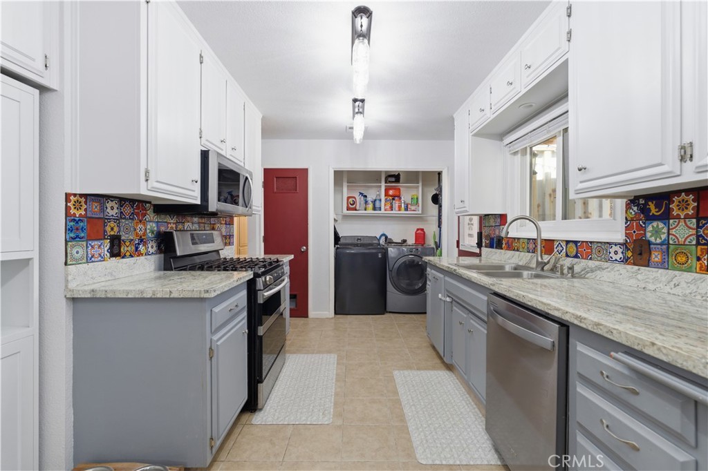 41860 55th W Property Photo 9