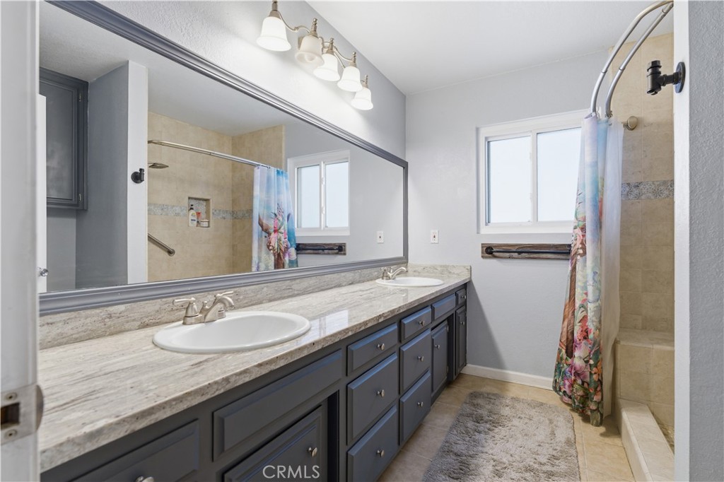 41860 55th W Property Photo 12