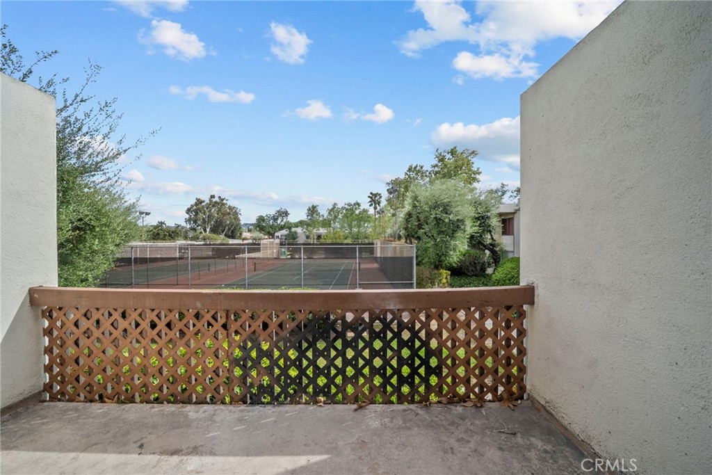 23515 Lyons 253 Property Photo 10