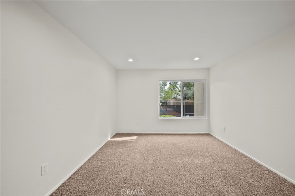 23515 Lyons 253 Property Photo 16