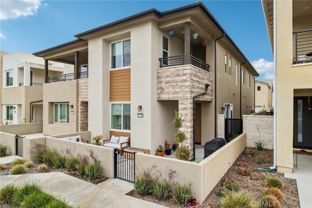 27230 Red Willow Court Property Photo 2