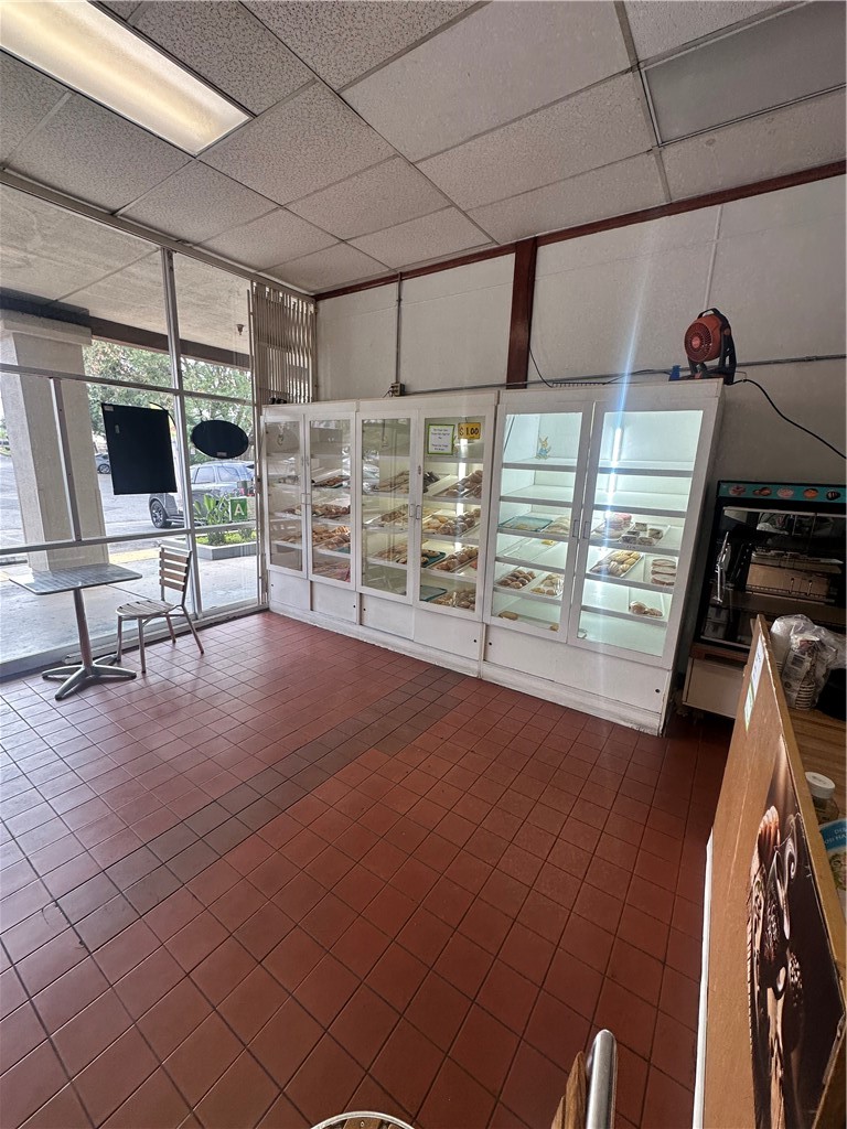 11918 Foothill Blvd Property Photo 2