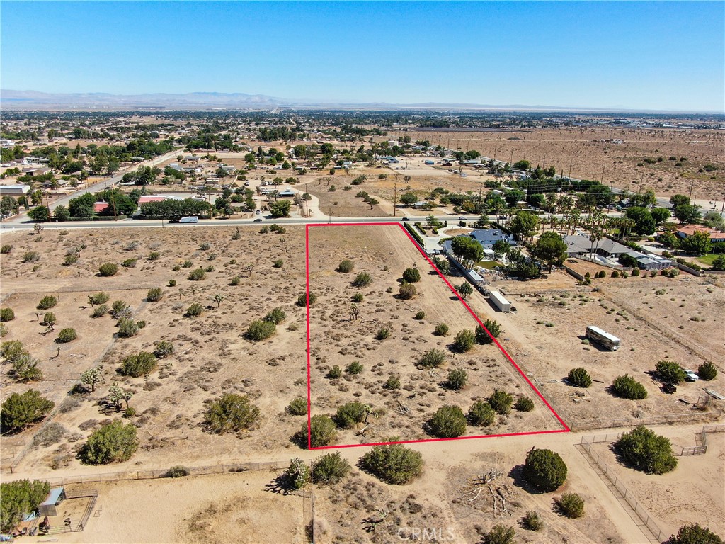 2060 W Avenue N Property Photo 4