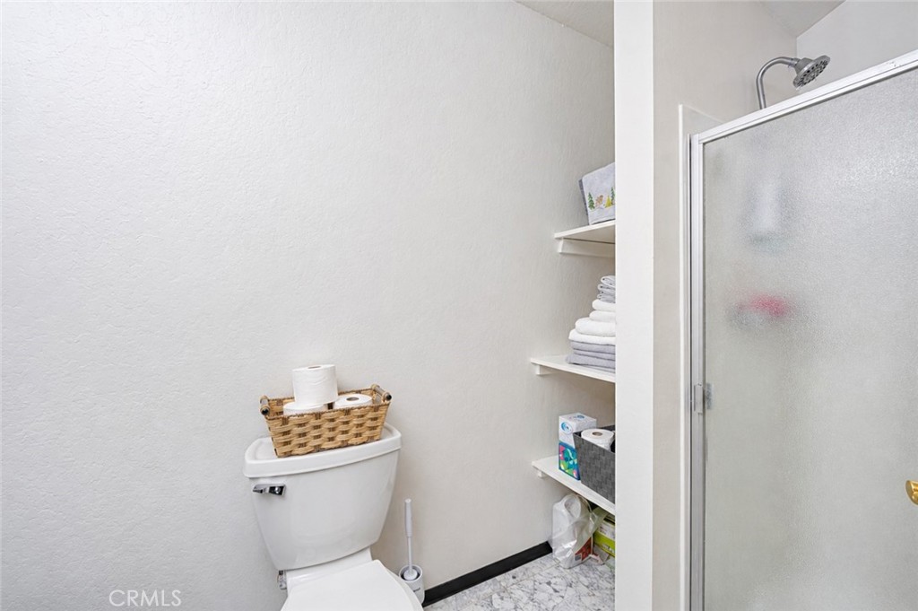 1916 Rustic Way Property Photo 12