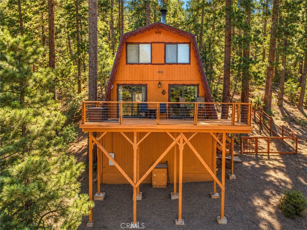 1916 Rustic Way Property Photo 17