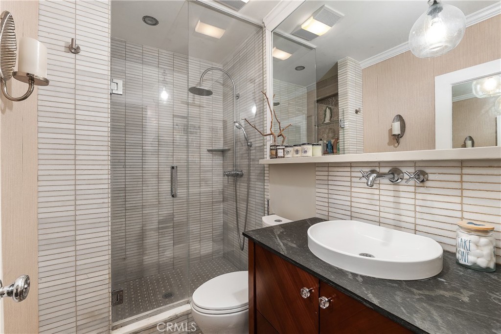 4807 Beck 2 Property Photo 25