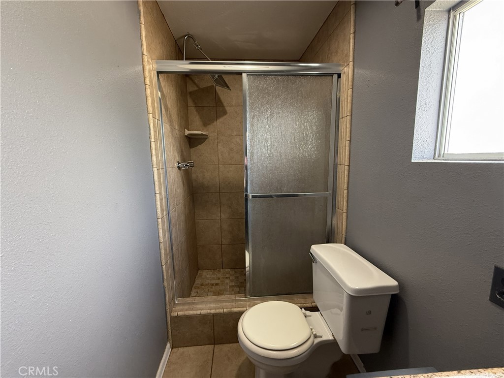 407 E Street Property Photo 35