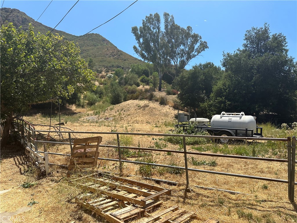 30100 Mulholland Property Photo 7