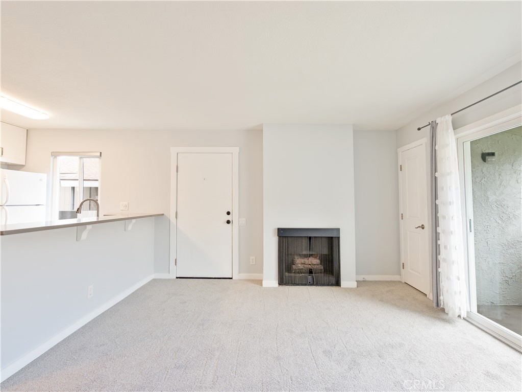 2819 S Fairview F Property Photo 18