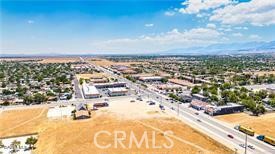 30 E Palmdale Boulevard Property Photo 4