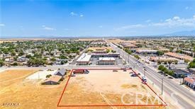 30 E Palmdale Boulevard Property Photo 8