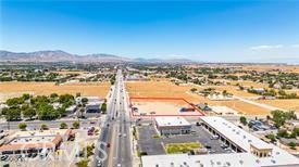 30 E Palmdale Boulevard Property Photo 15