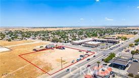30 E Palmdale Boulevard Property Photo 17