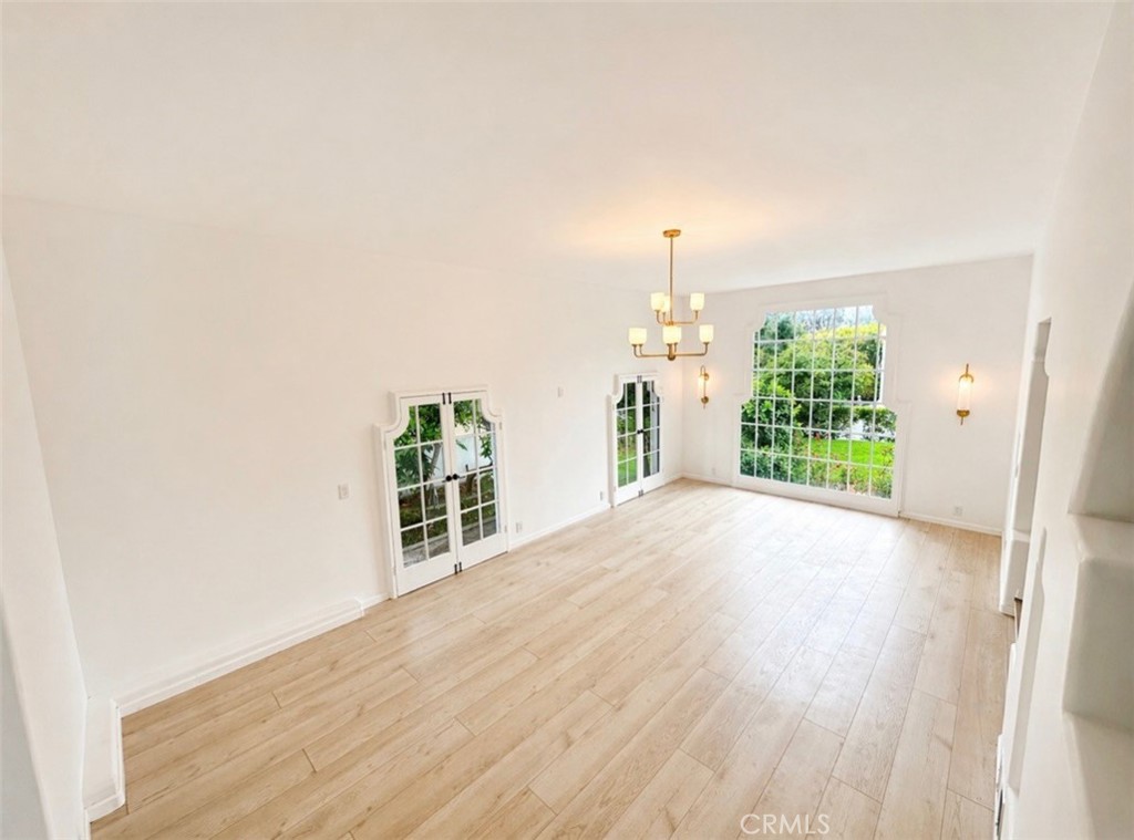 710 Adelaide Place Property Photo 9