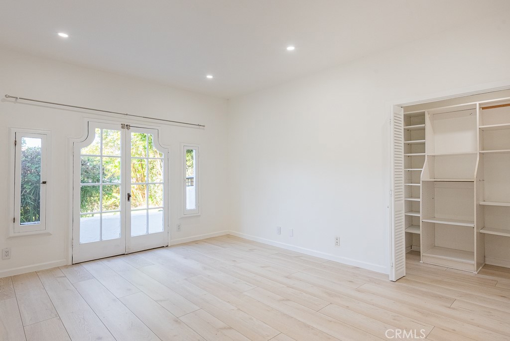 710 Adelaide Place Property Photo 16