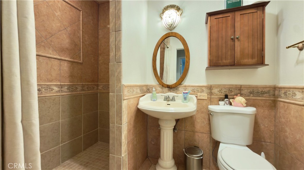 1011 Shadow Property Photo 15
