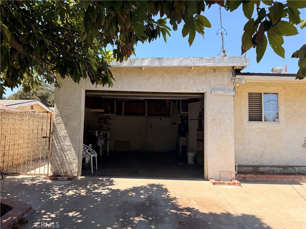1011 Shadow Property Photo 27