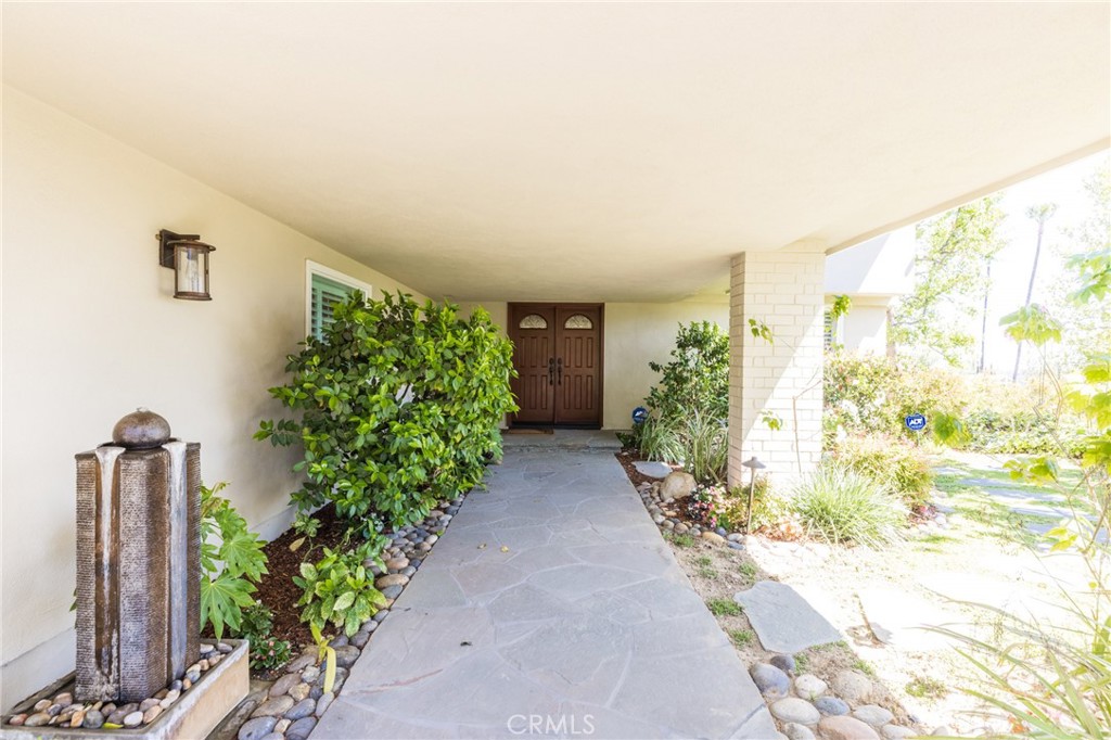 24529 Calvert Street Property Photo 6