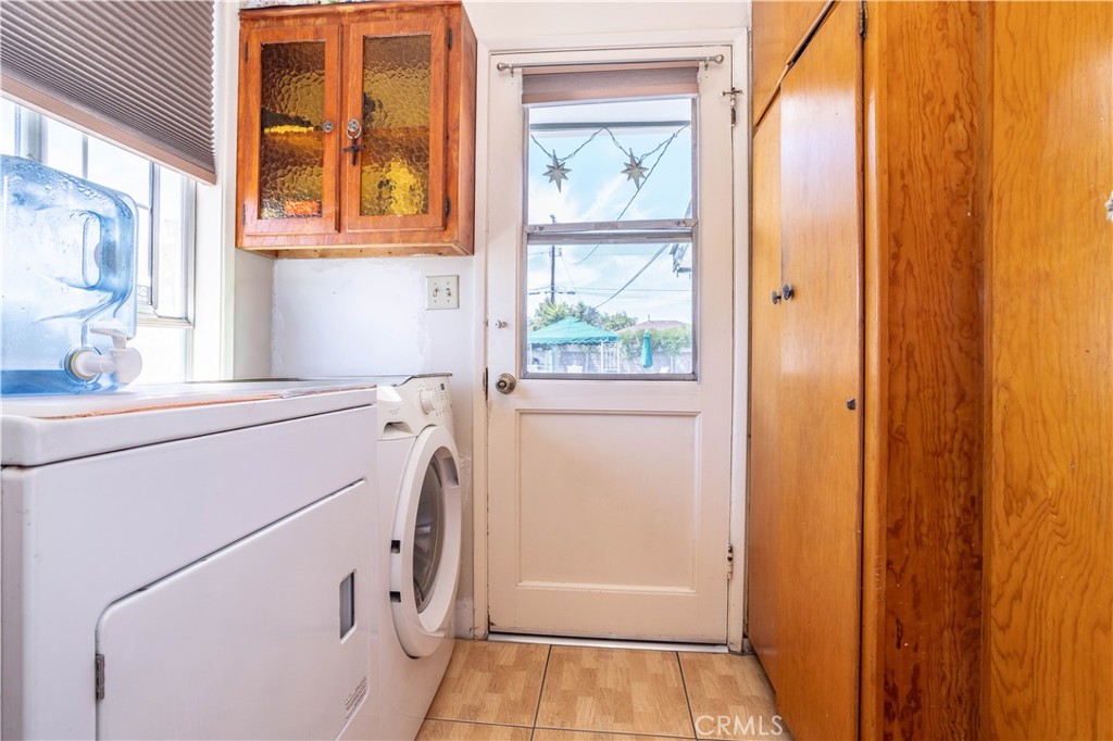 12849 Montague Property Photo 14