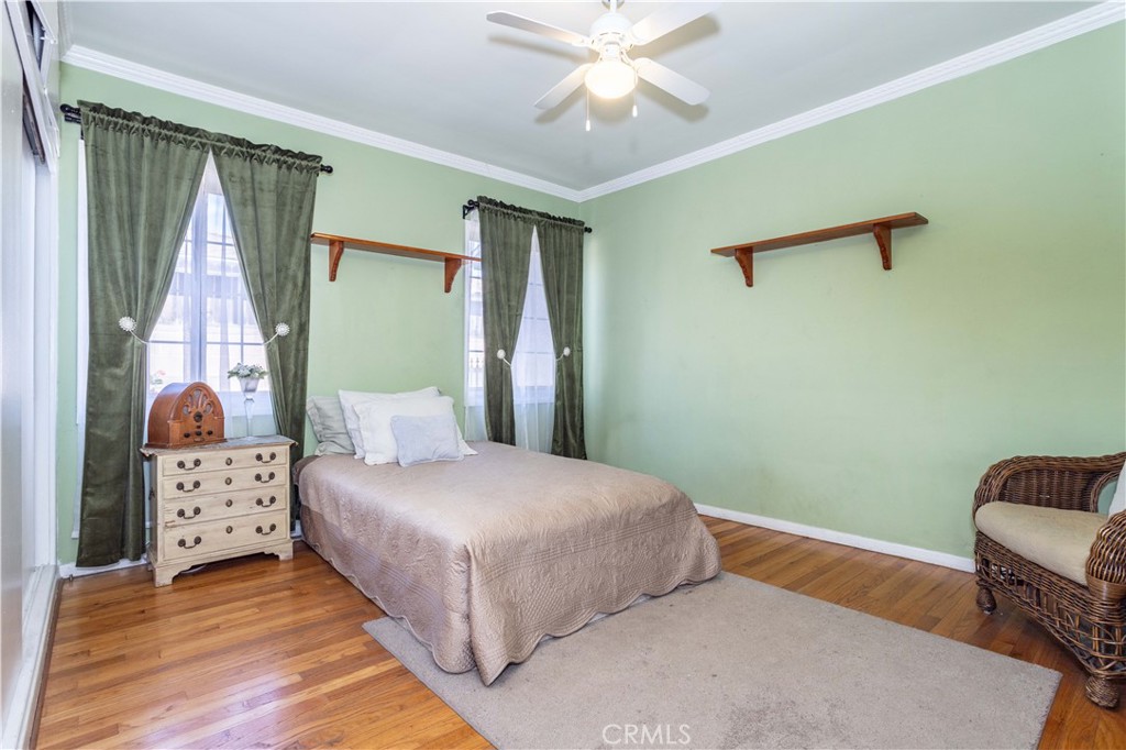 12849 Montague Property Photo 16