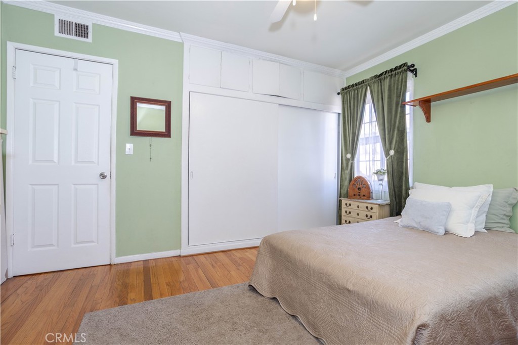 12849 Montague Property Photo 17