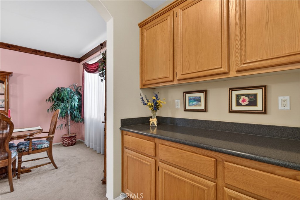 21012 Oakriver Property Photo 27