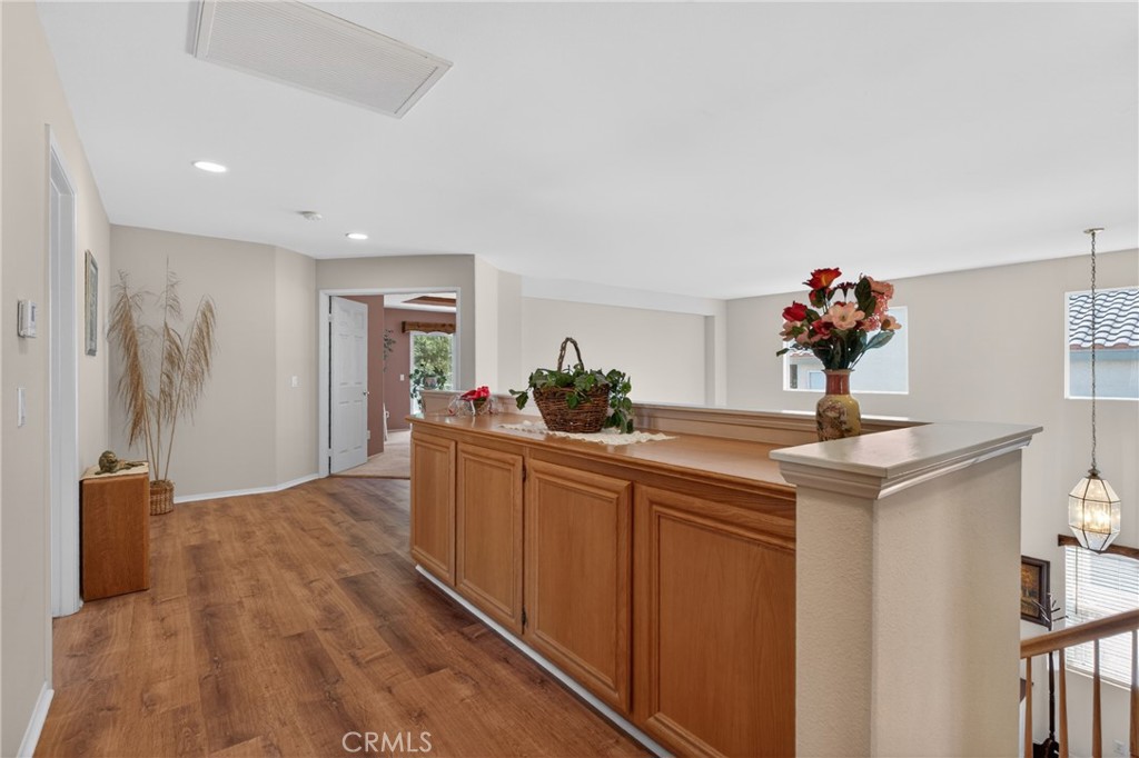 21012 Oakriver Property Photo 36