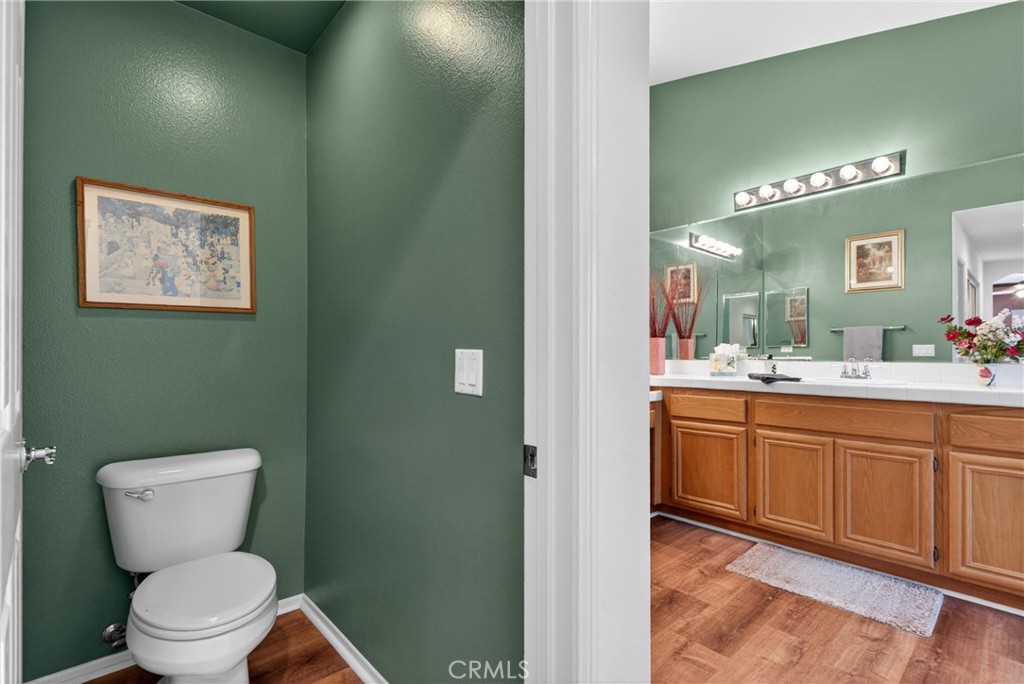 21012 Oakriver Property Photo 53