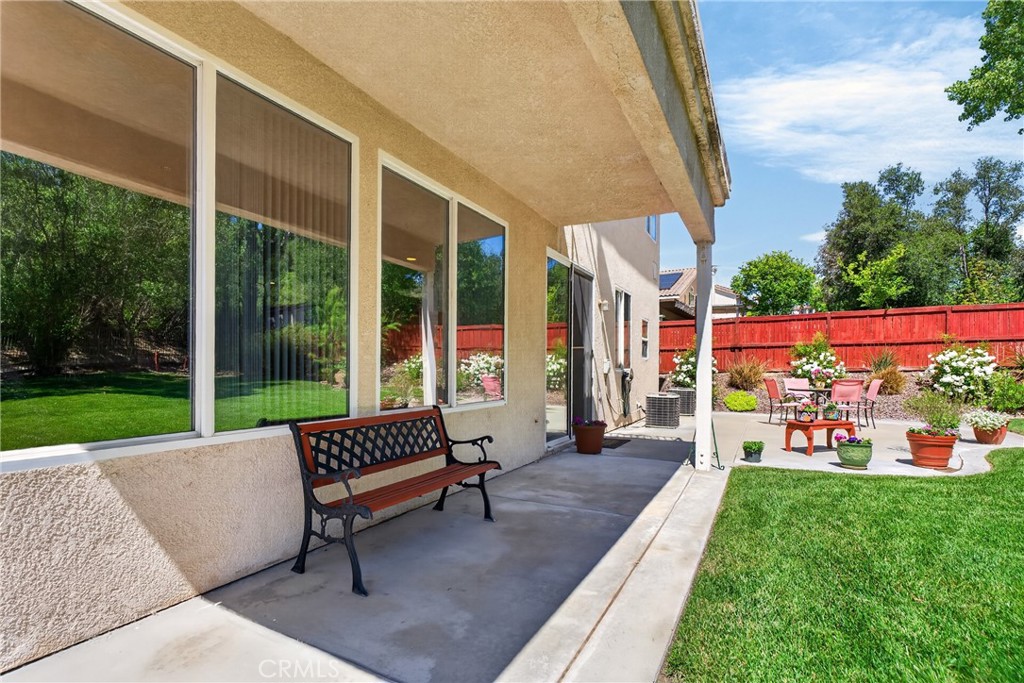 21012 Oakriver Property Photo 63