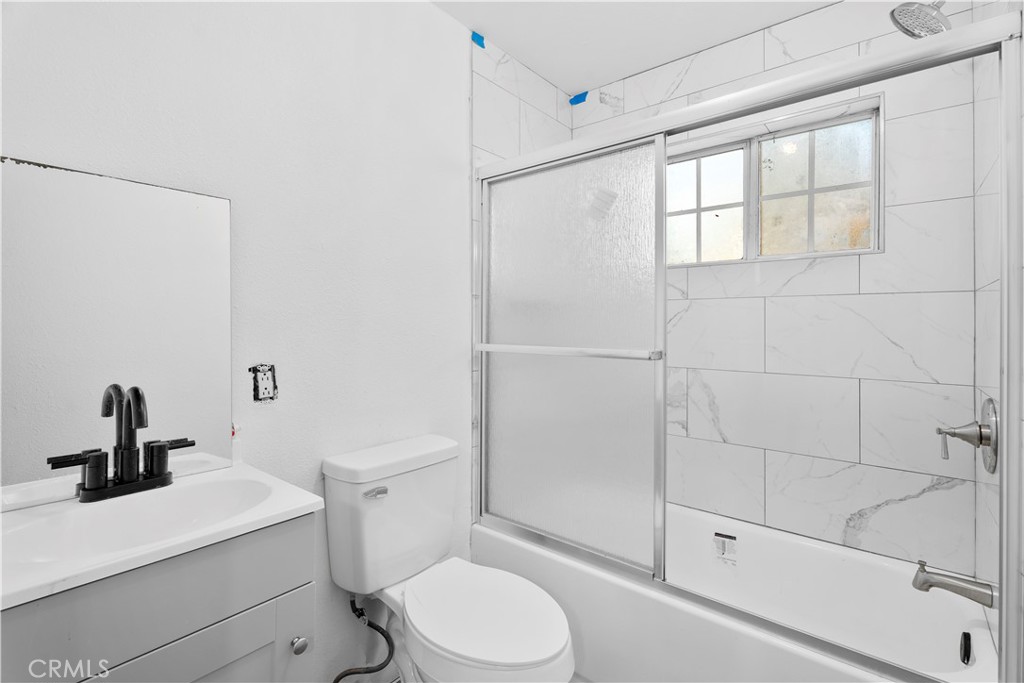 1257 W Vernon Property Photo 14