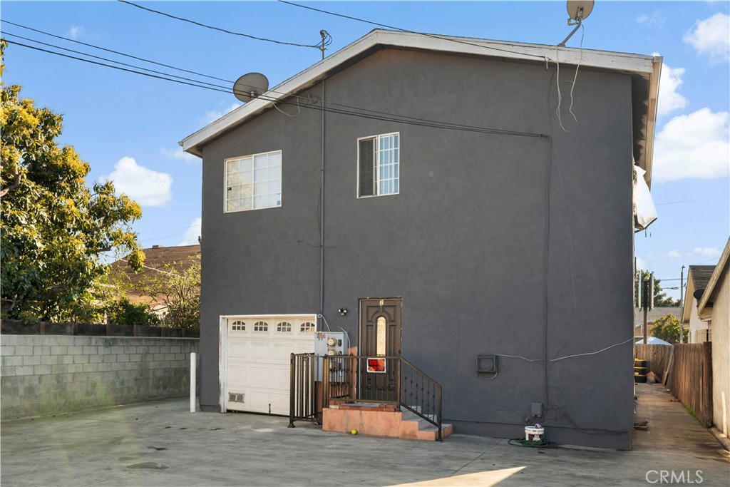 1257 W Vernon Property Photo 19