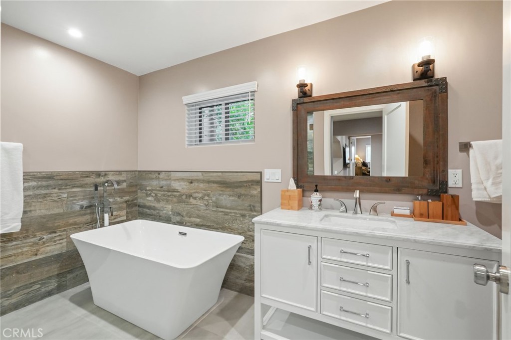 2316 Cedarwood Drive Property Photo 20