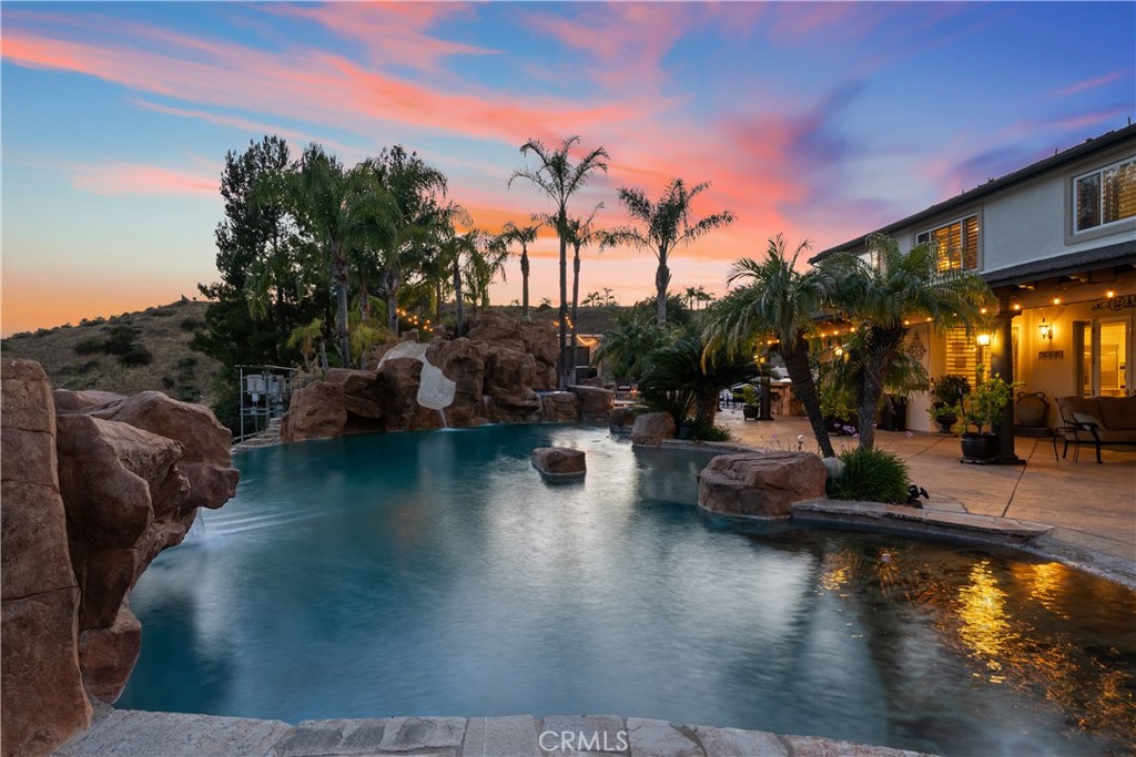 30308 Mallorca Place Property Photo 1