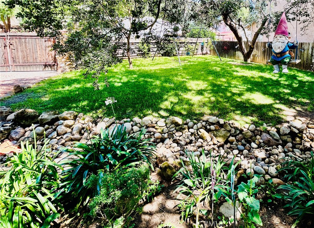 23230 Raymond Property Photo 43