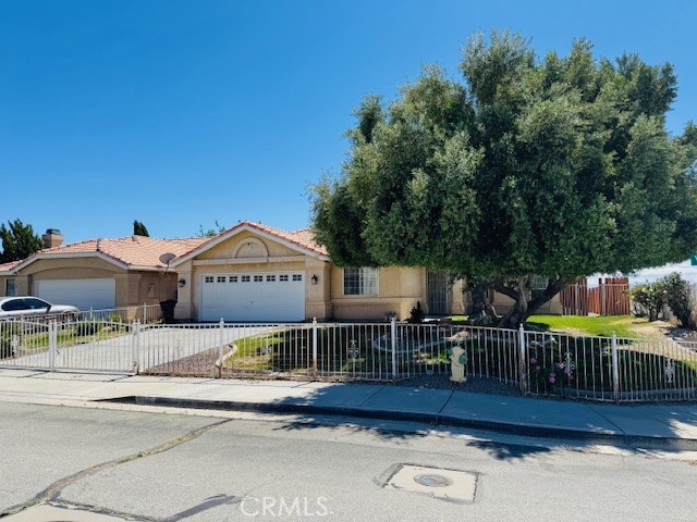 616 Violet Property Photo 1