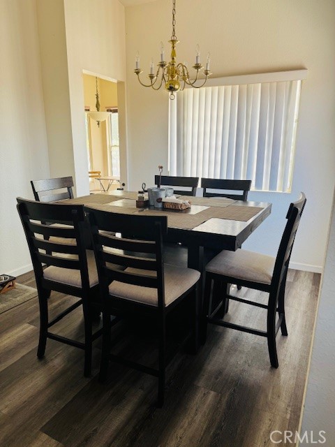 616 Violet Property Photo 2