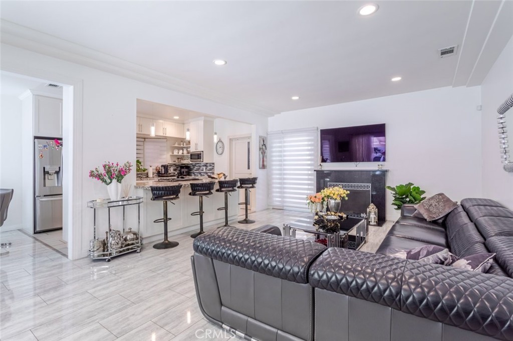 7284 Saint Estaban Street Property Photo 13