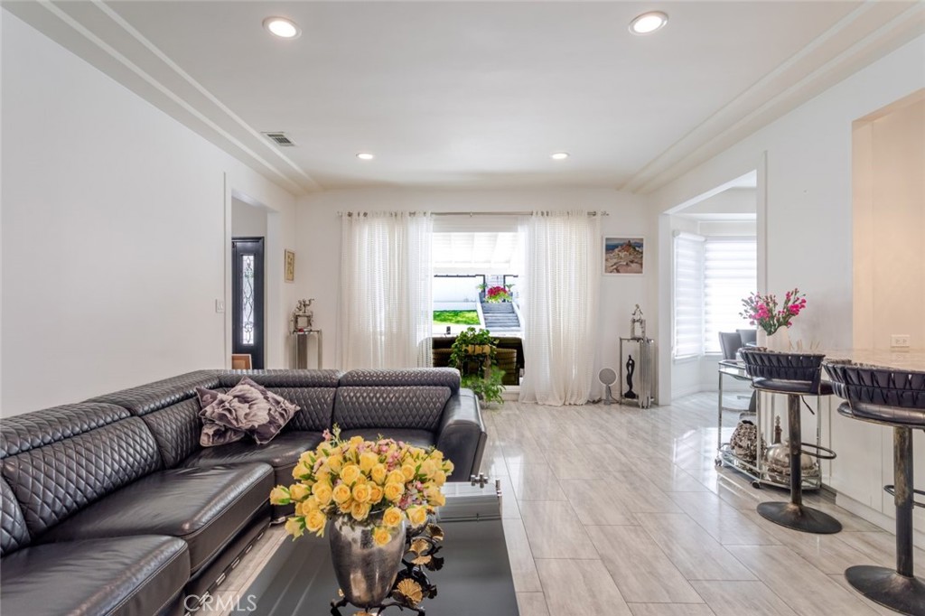 7284 Saint Estaban Street Property Photo 15
