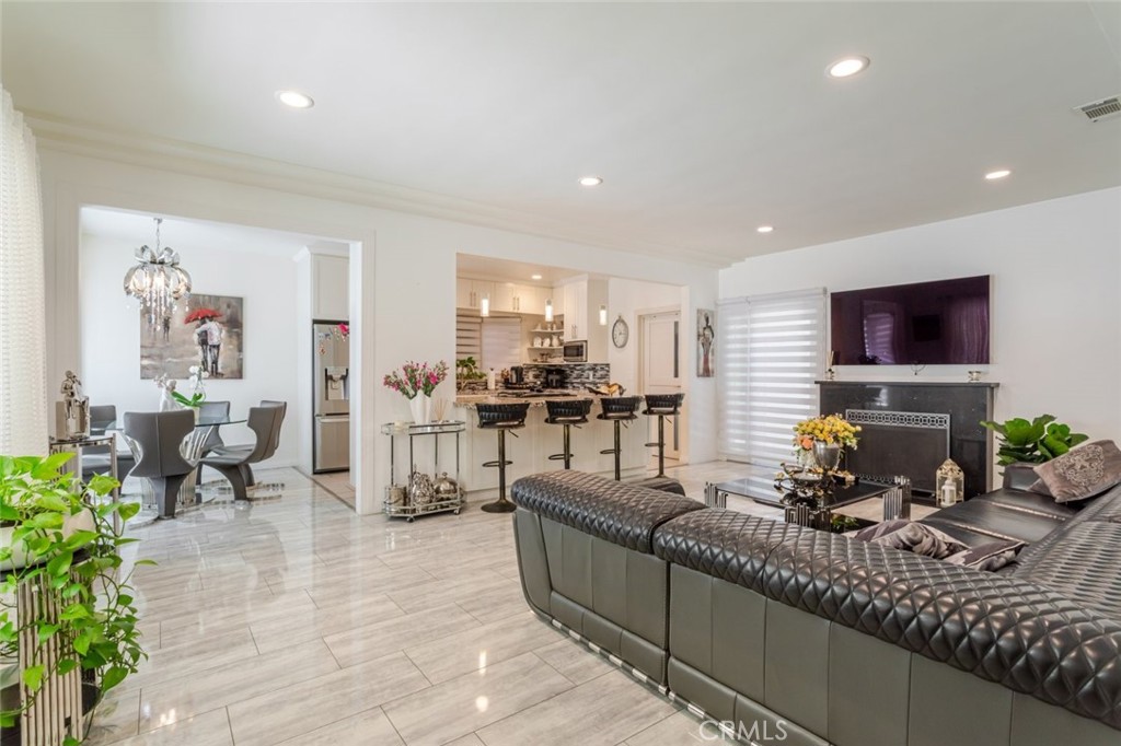 7284 Saint Estaban Street Property Photo 16