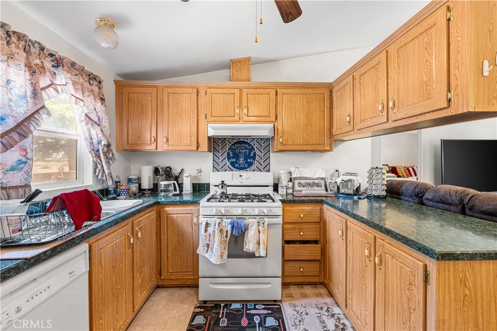 45465 25th E 269 Property Photo 13