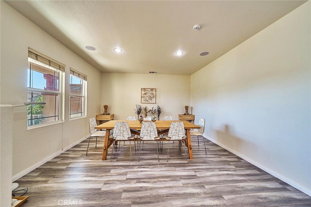 43521 Blossom Property Photo 2