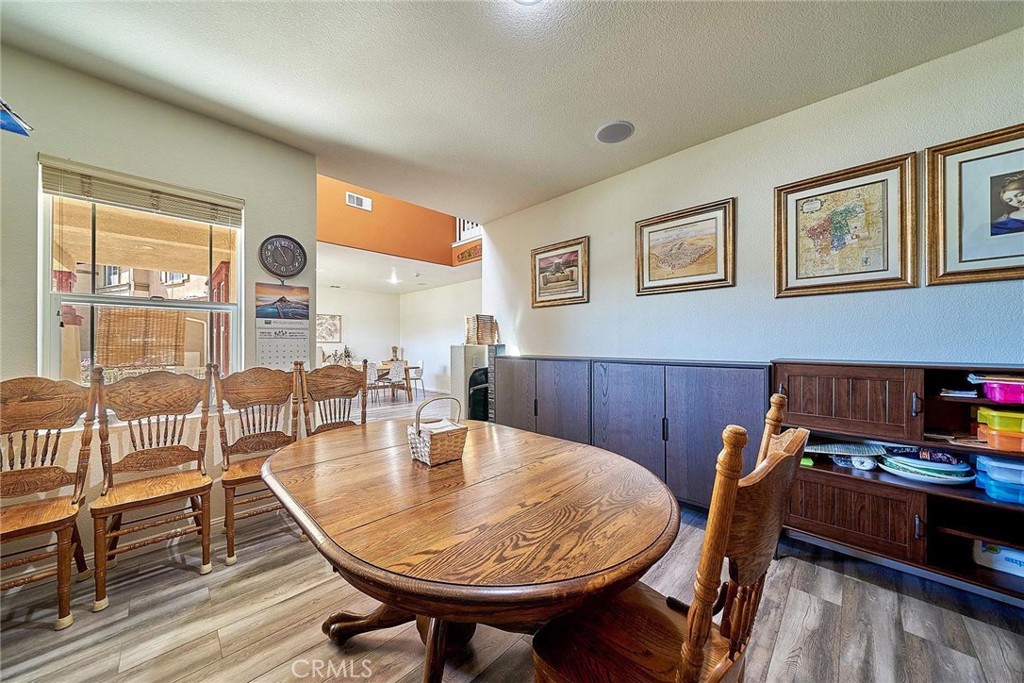 43521 Blossom Property Photo 5