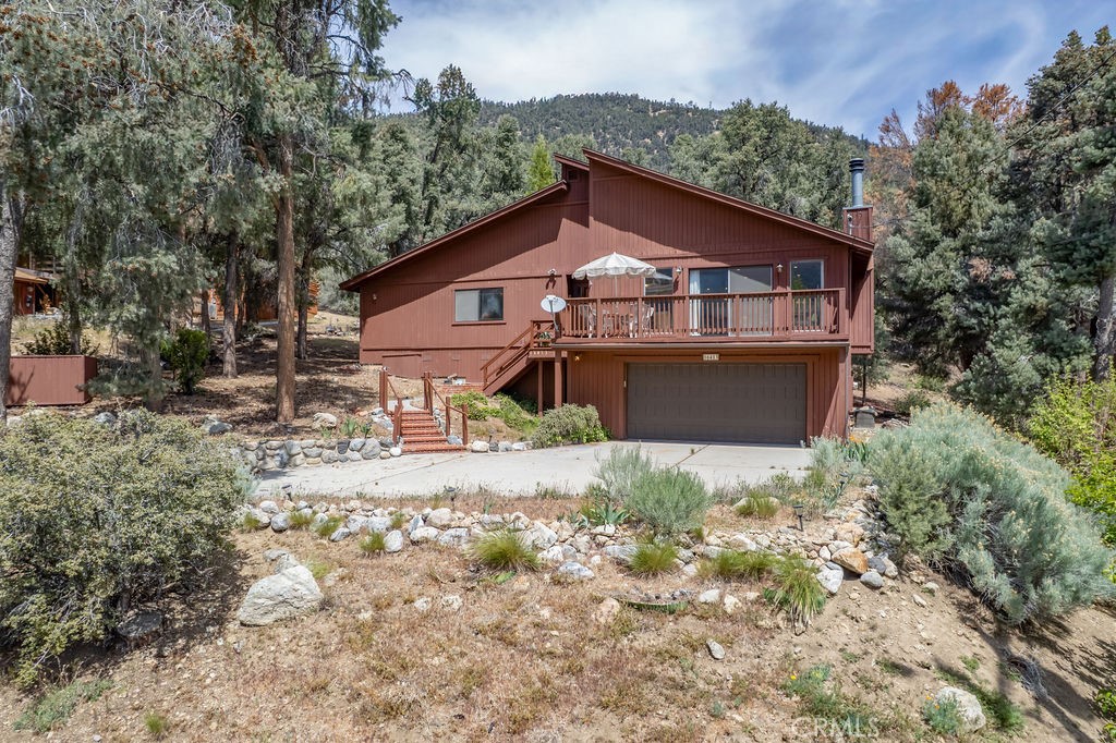 16413 Grizzly Property Photo 1
