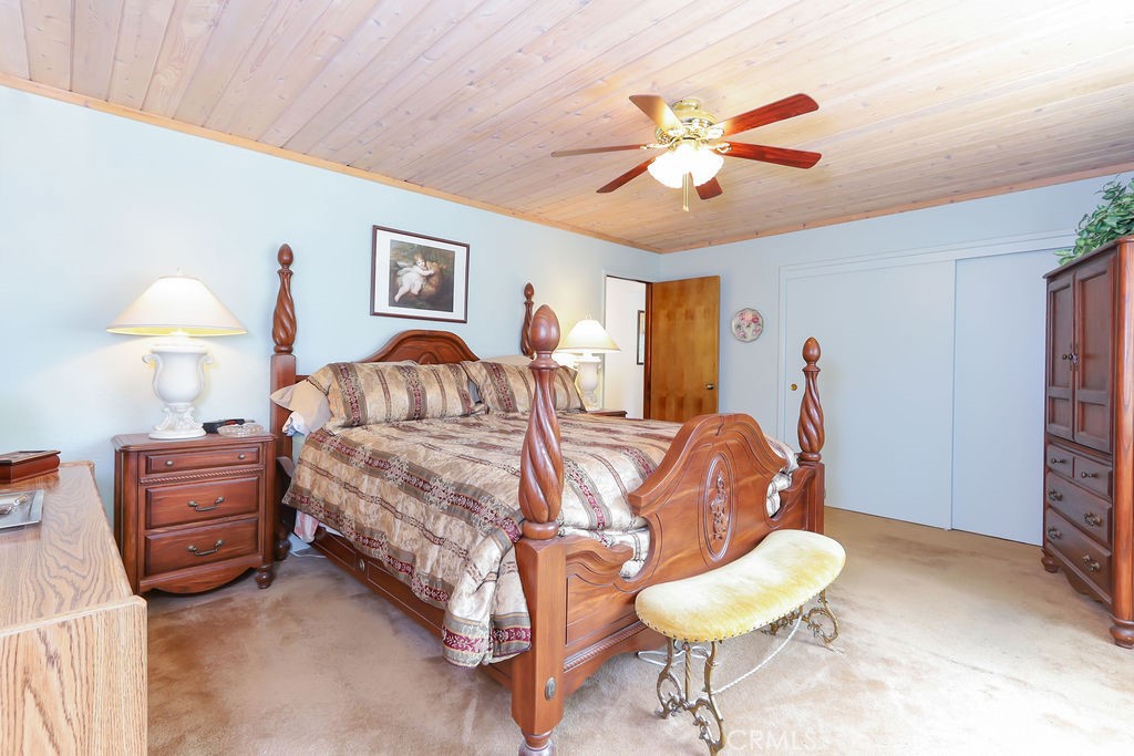 16413 Grizzly Property Photo 12