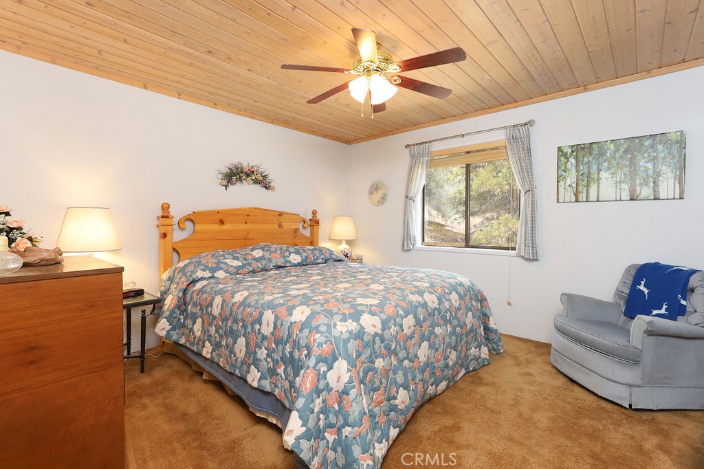 16413 Grizzly Property Photo 14