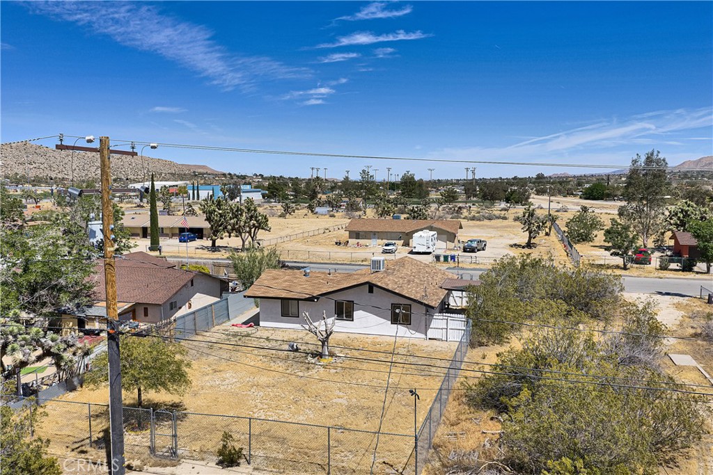 7100 Cholla Avenue Property Photo 4