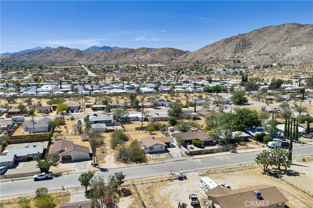 7100 Cholla Avenue Property Photo 9