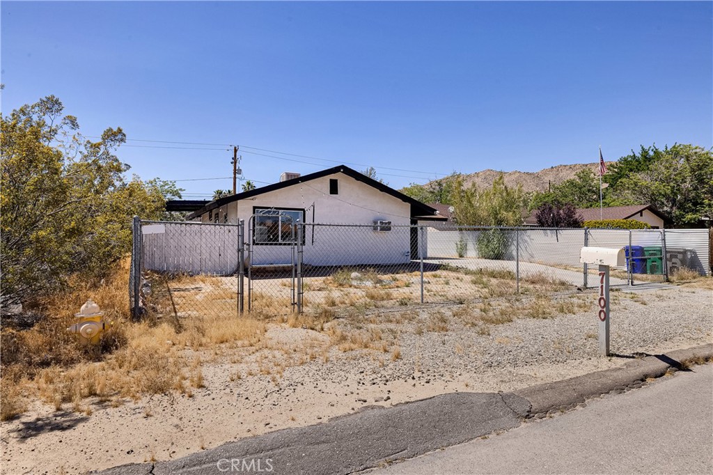 7100 Cholla Avenue Property Photo 38