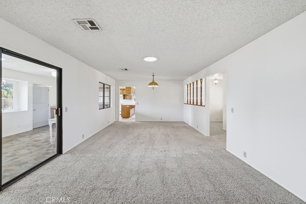 2350 W Avenue M8 Property Photo 21