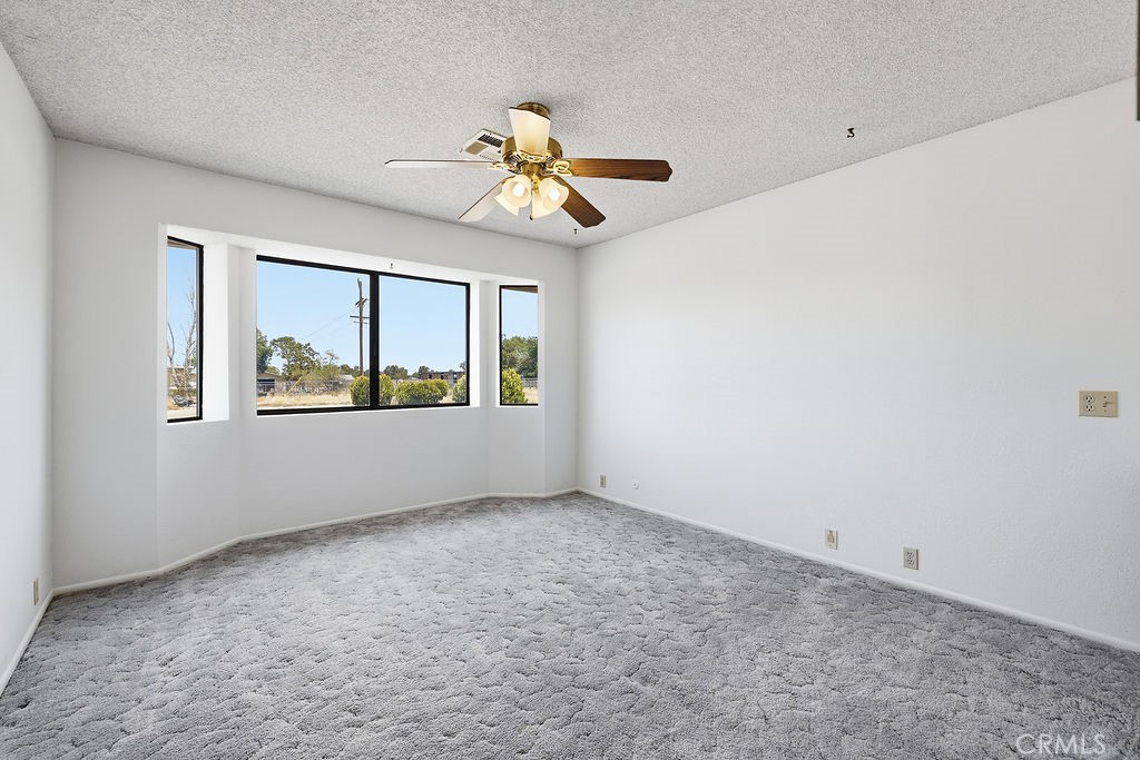 2350 W Avenue M8 Property Photo 25